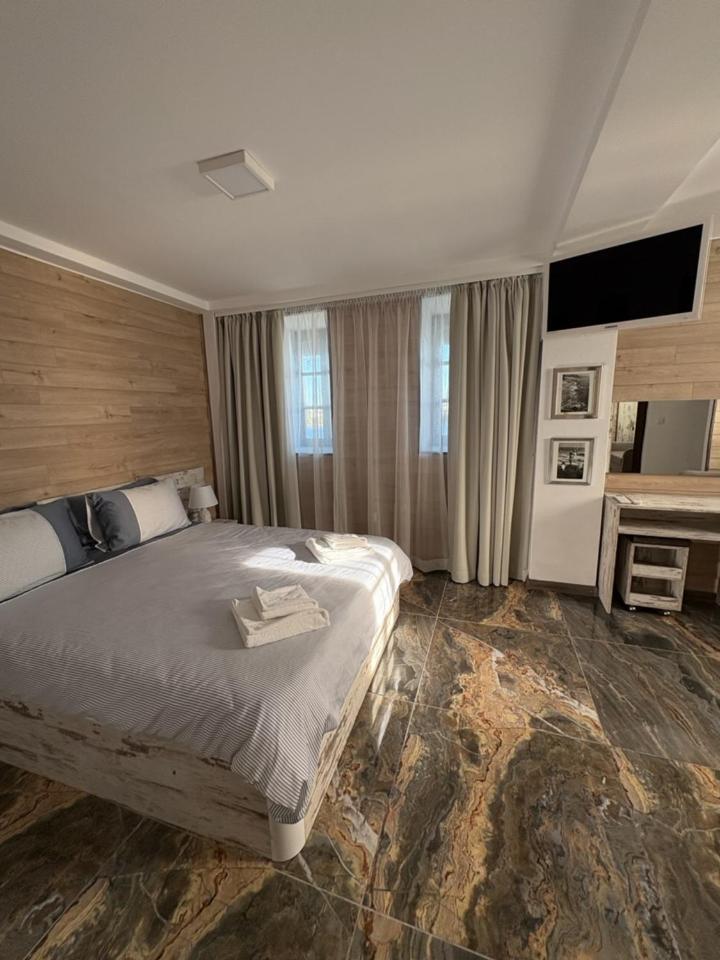 The Greek House Hotel Ahtopol Bagian luar foto